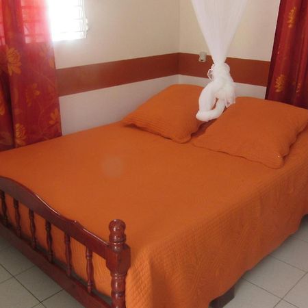 Maison Des Alizes Gros Cap Luaran gambar